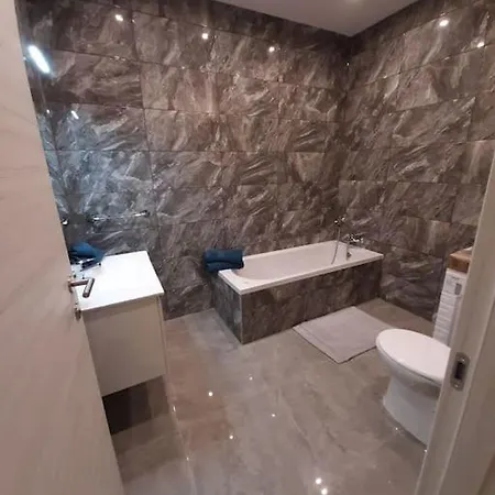 公寓 Ocean Blue Apt4 Luxurious, Modern At Zonqor Pt 马尔萨斯卡拉