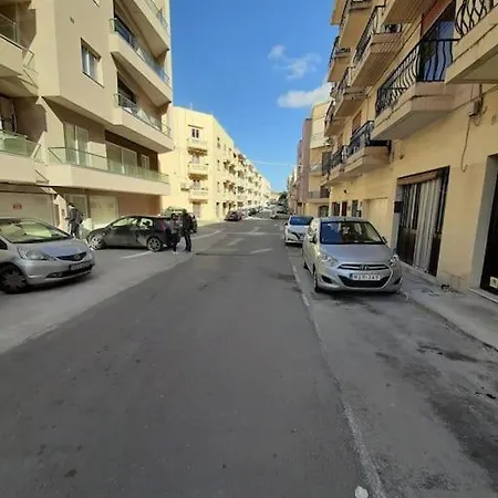 Ocean Blue Apt4 Luxurious, Modern At Zonqor Pt *